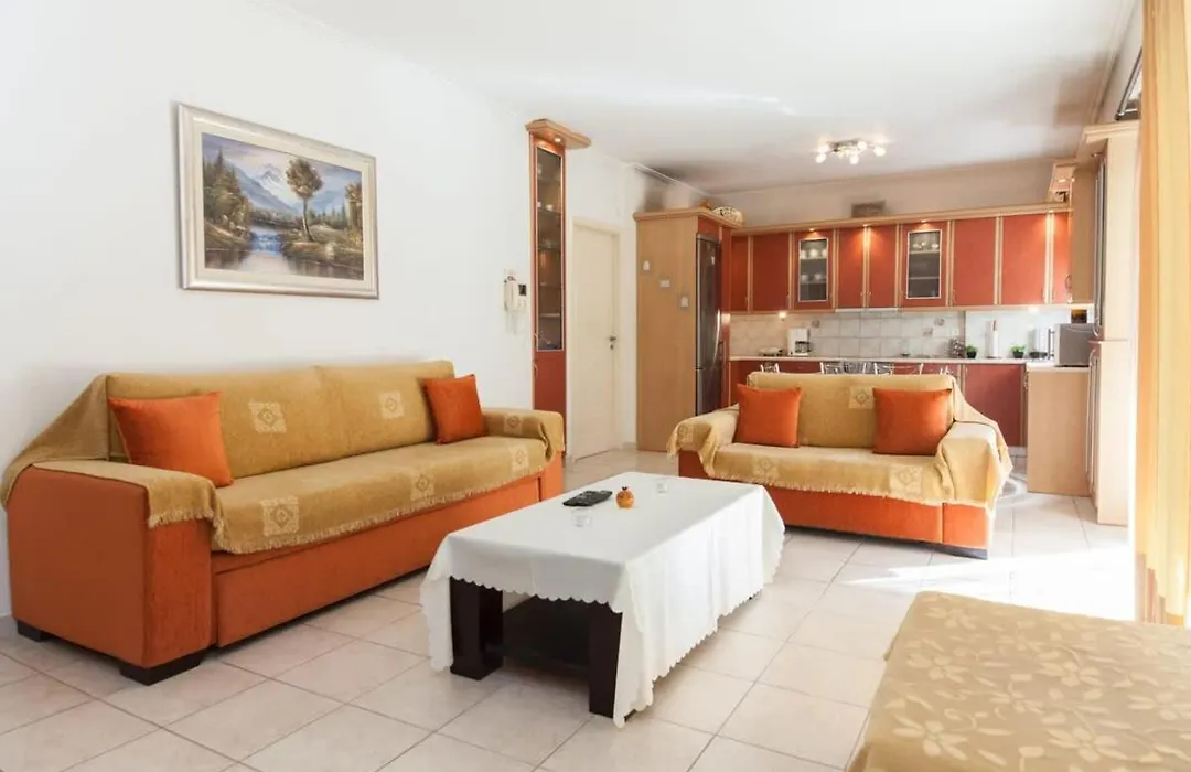 Scenic Balcony Apt In Vibrant Petralona-1
